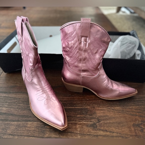 ShuShop Shoes - SHUSHOP NEW Pink Western-Style Women's Boots 9M